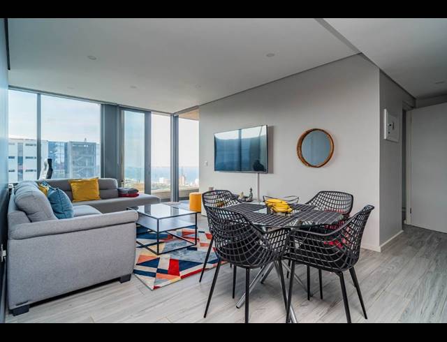 2 BEDROOM APARTMENT FOR SALE IN UMHLANGA RIDGE